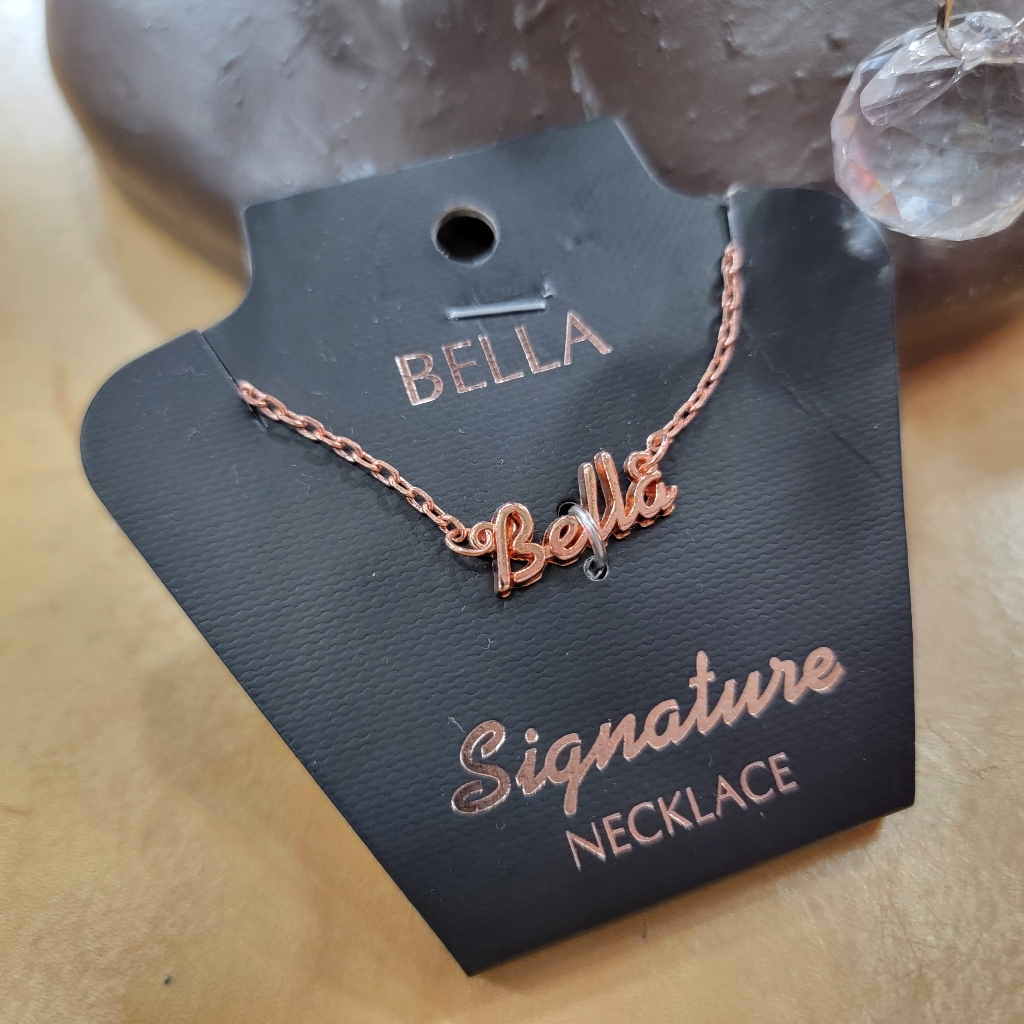 Bella Personalized Name In Rose Gold Necklace
